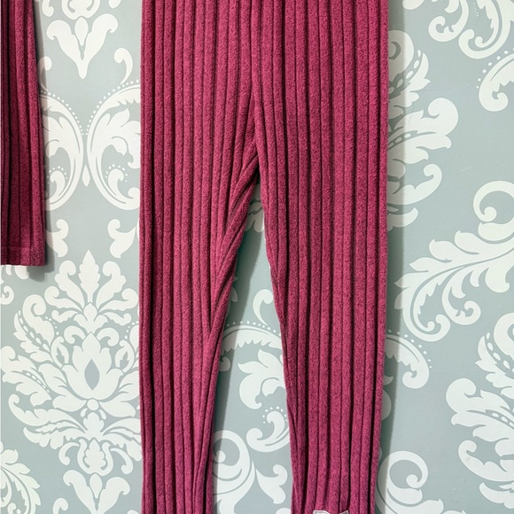 SHEIN Raspberry 2 Piece Ribbed Lounge Set - Picture 2 of 4